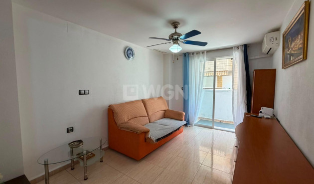 Resale - Apartment / flat - Torrevieja
