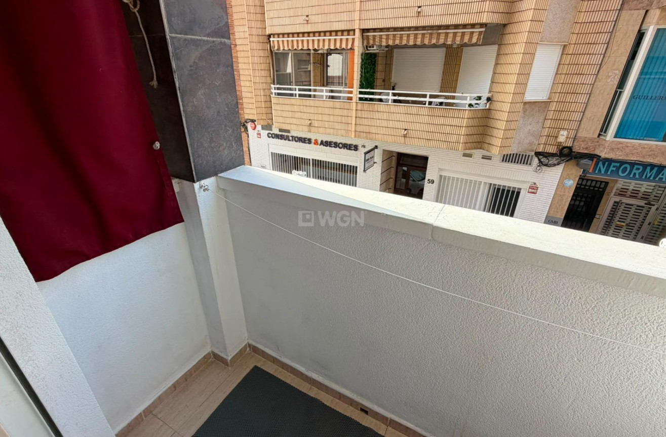 Resale - Apartment / flat - Torrevieja