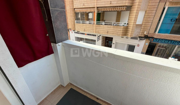 Resale - Apartment / flat - Torrevieja