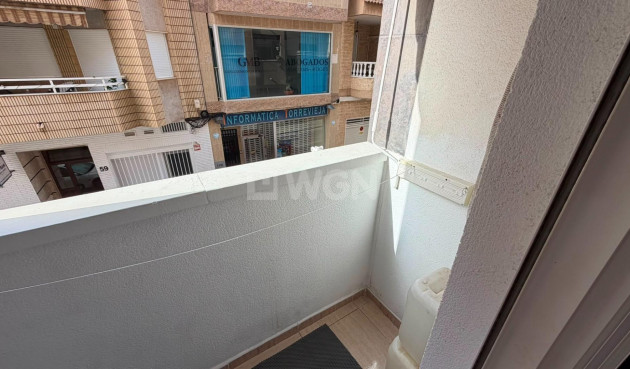 Resale - Apartment / flat - Torrevieja