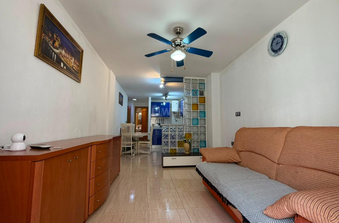 Resale - Apartment / flat - Torrevieja