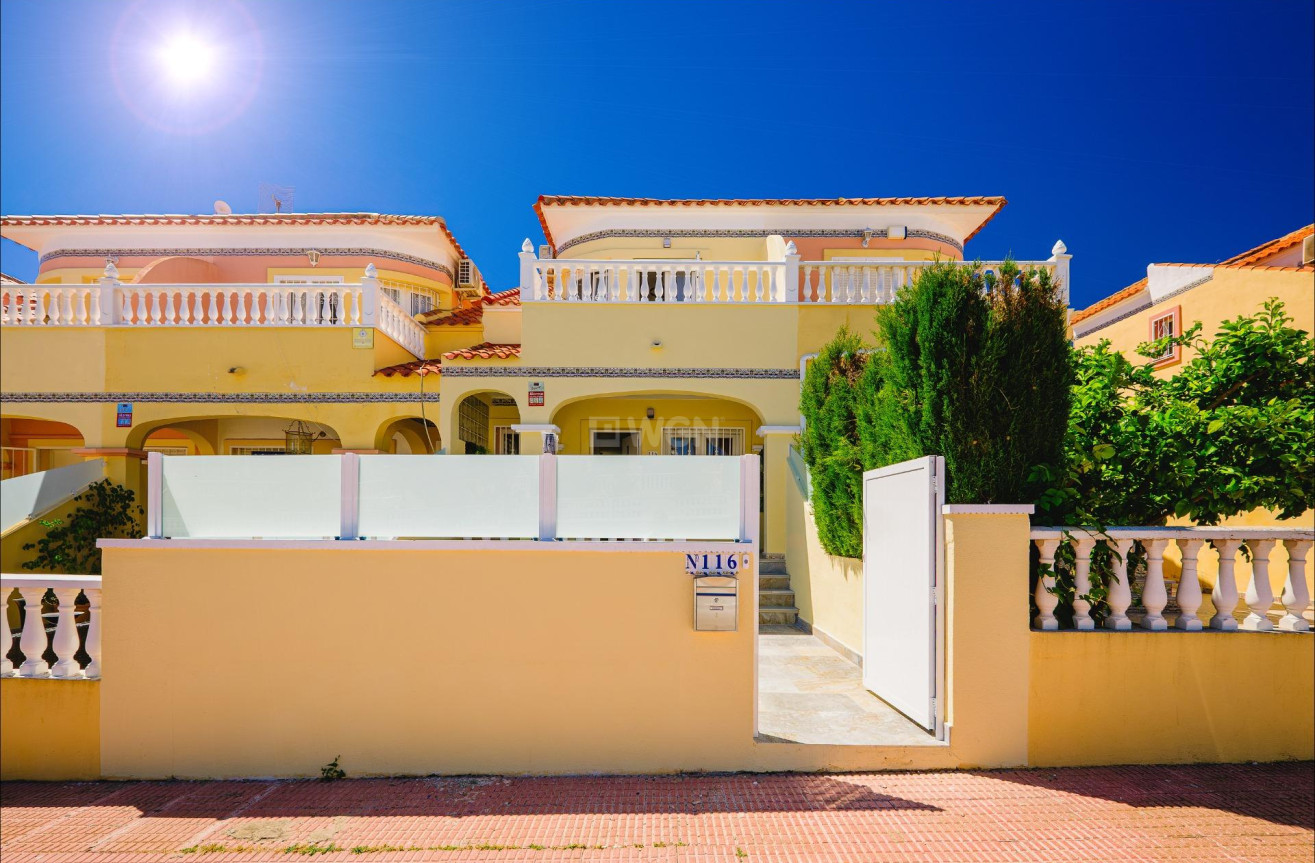 Odsprzedaż - Kamienica - Orihuela Costa - Las Filipinas