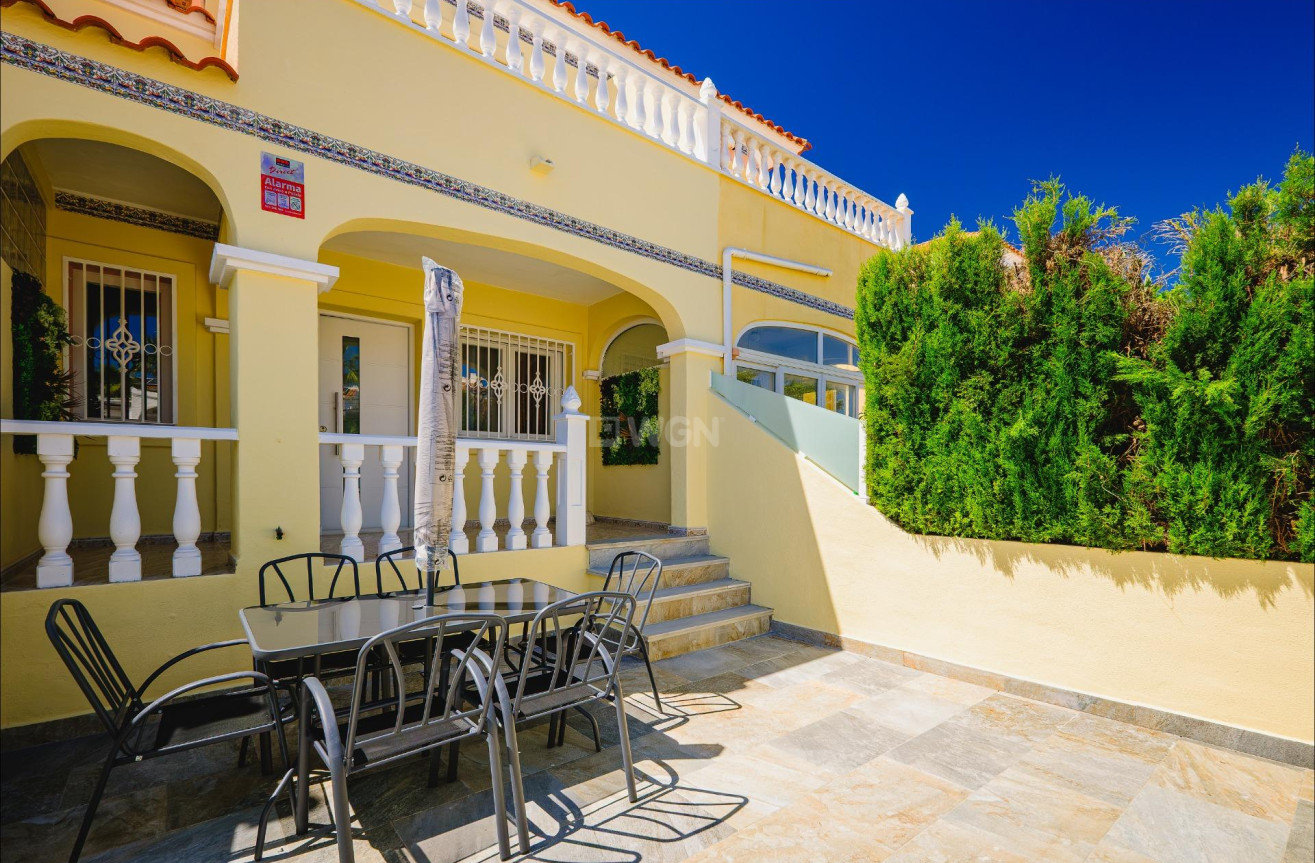 Odsprzedaż - Kamienica - Orihuela Costa - Las Filipinas