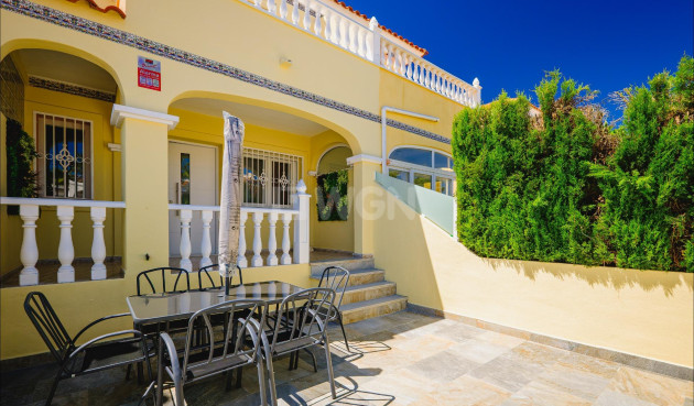 Odsprzedaż - Kamienica - Orihuela Costa - Las Filipinas