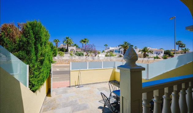 Odsprzedaż - Kamienica - Orihuela Costa - Las Filipinas