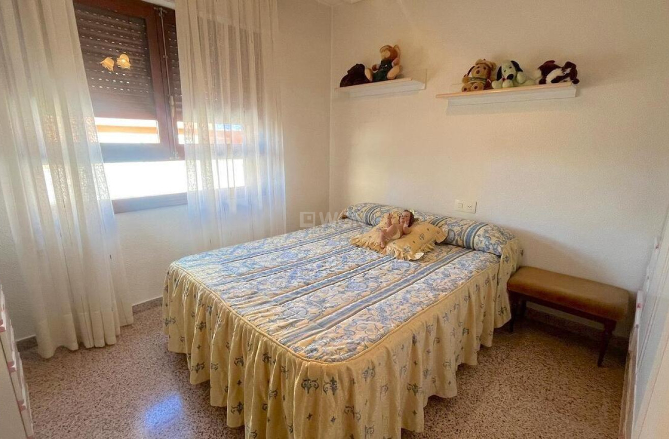 Odsprzedaż - Kamienica - Formentera del Segura - Pueblo 5