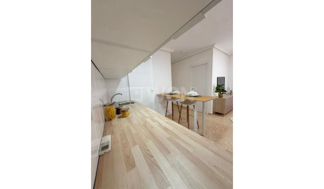 Reventa - Apartamento / piso - Torrevieja - Antonio Machado