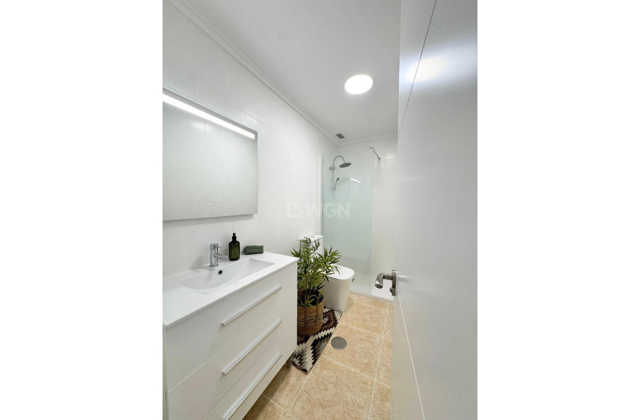 Reventa - Apartamento / piso - Torrevieja - Antonio Machado