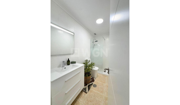 Reventa - Apartamento / piso - Torrevieja - Antonio Machado