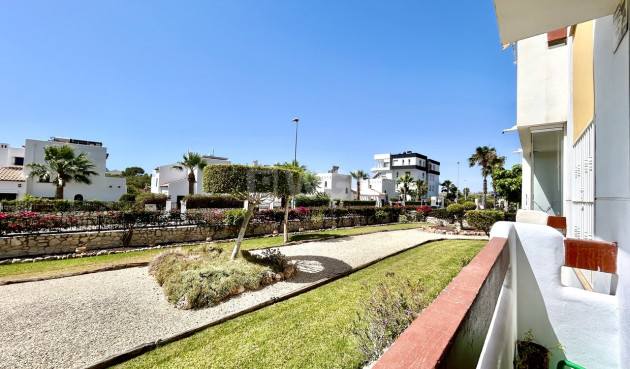 Odsprzedaż - Mieszkanie w bloku - Villamartin - Costa Blanca