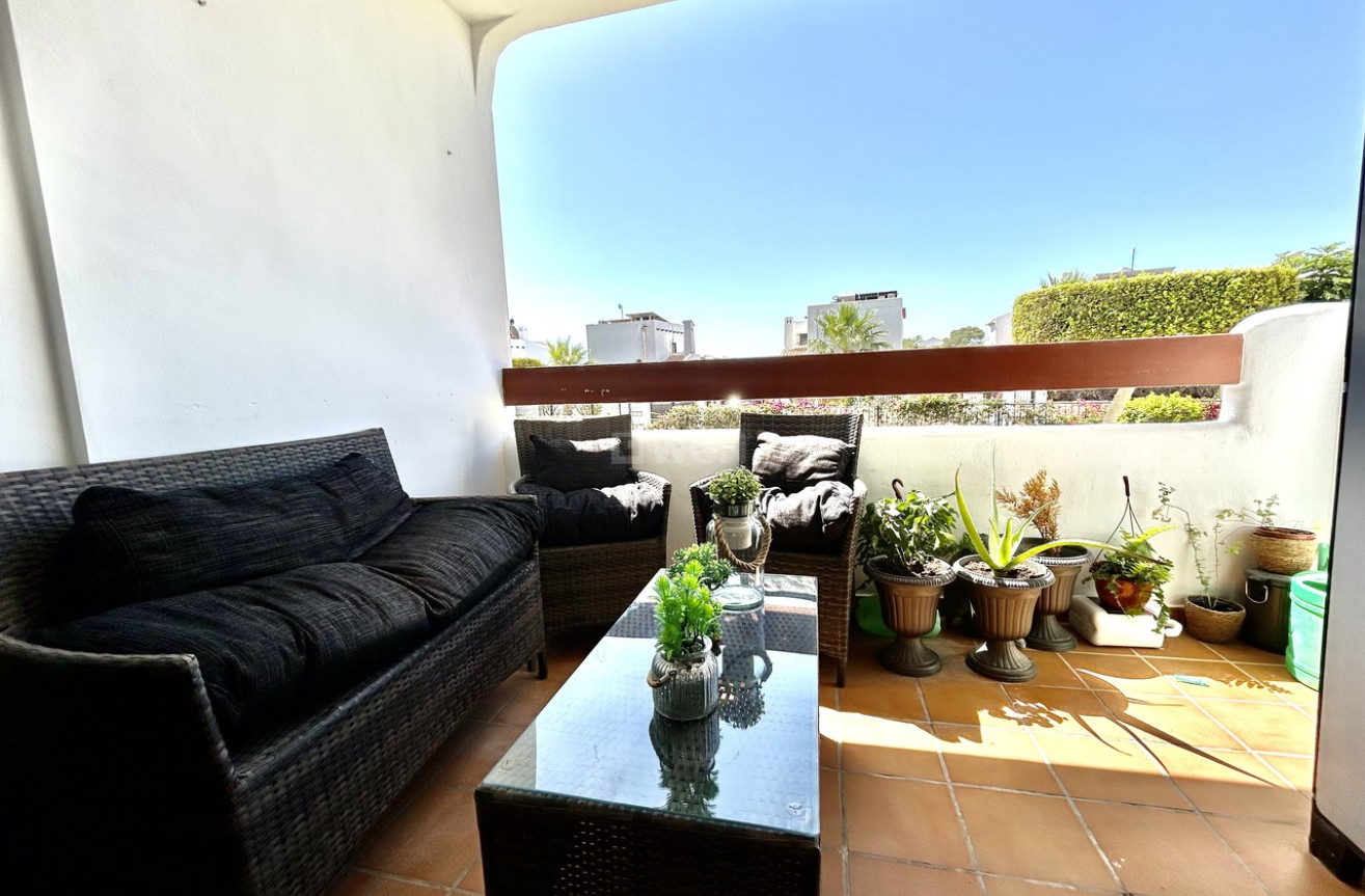 Odsprzedaż - Mieszkanie w bloku - Villamartin - Costa Blanca
