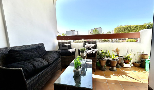 Odsprzedaż - Mieszkanie w bloku - Villamartin - Costa Blanca