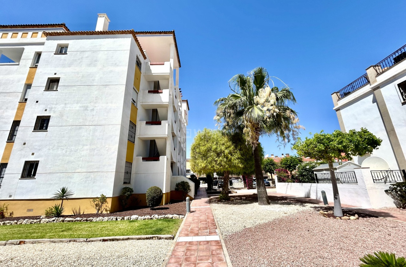 Odsprzedaż - Mieszkanie w bloku - Villamartin - Costa Blanca