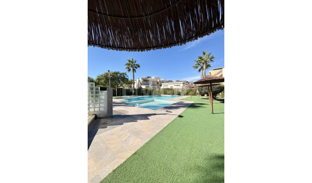 Odsprzedaż - Mieszkanie w bloku - Guardamar del Segura - Costa Blanca