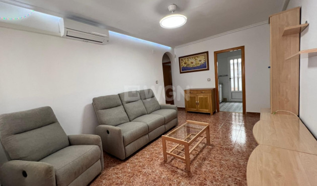 Resale - Apartment / flat - Orihuela - Inland