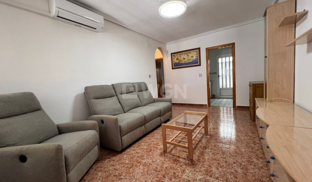 Resale - Apartment / flat - Orihuela - Inland