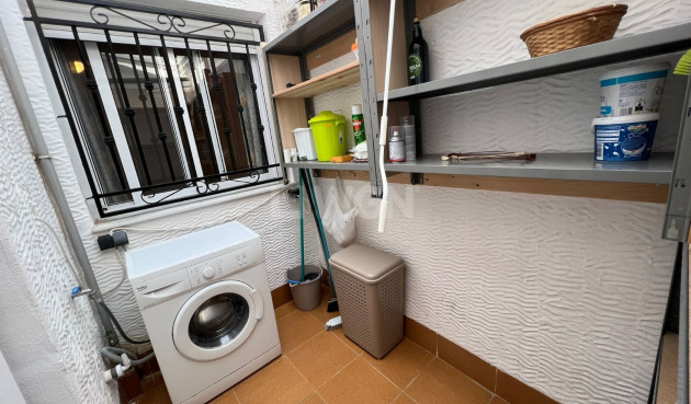 Resale - Apartment / flat - Orihuela - Inland