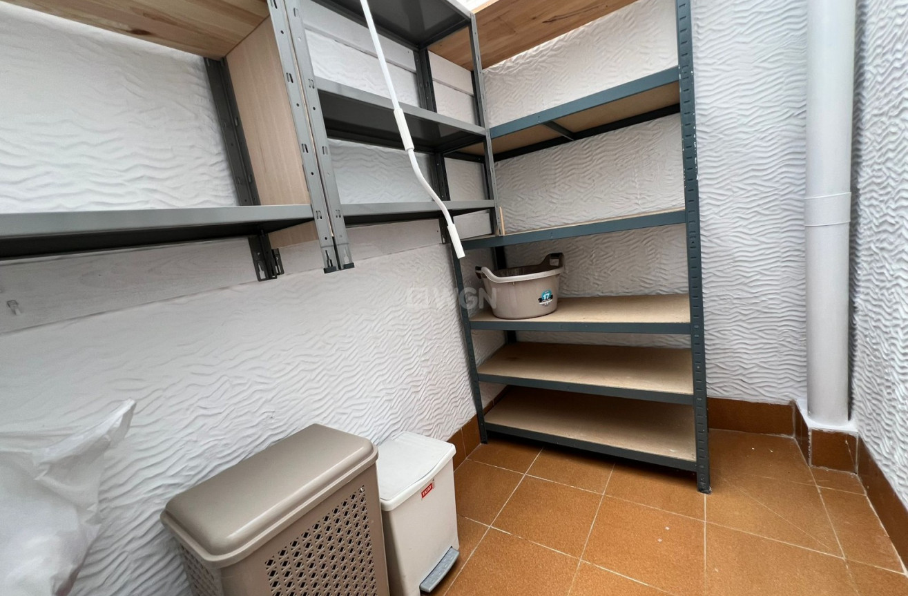 Resale - Apartment / flat - Orihuela - Inland