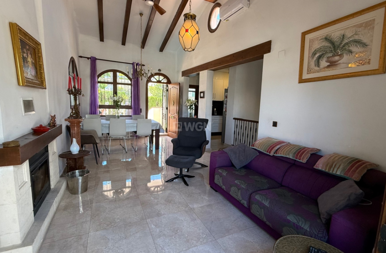Odsprzedaż - Villa - Orihuela - Inland