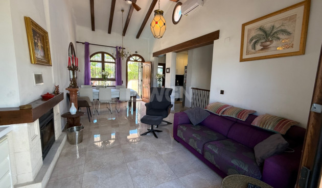 Odsprzedaż - Villa - Orihuela - Inland