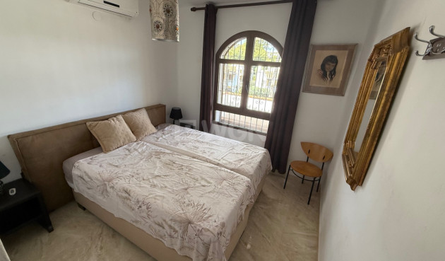 Odsprzedaż - Villa - Orihuela - Inland