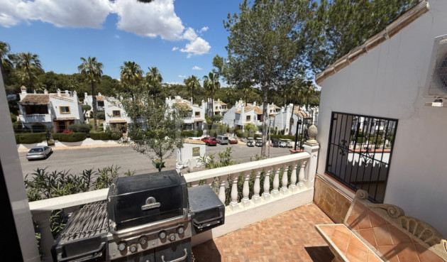 Odsprzedaż - Villa - Orihuela - Inland