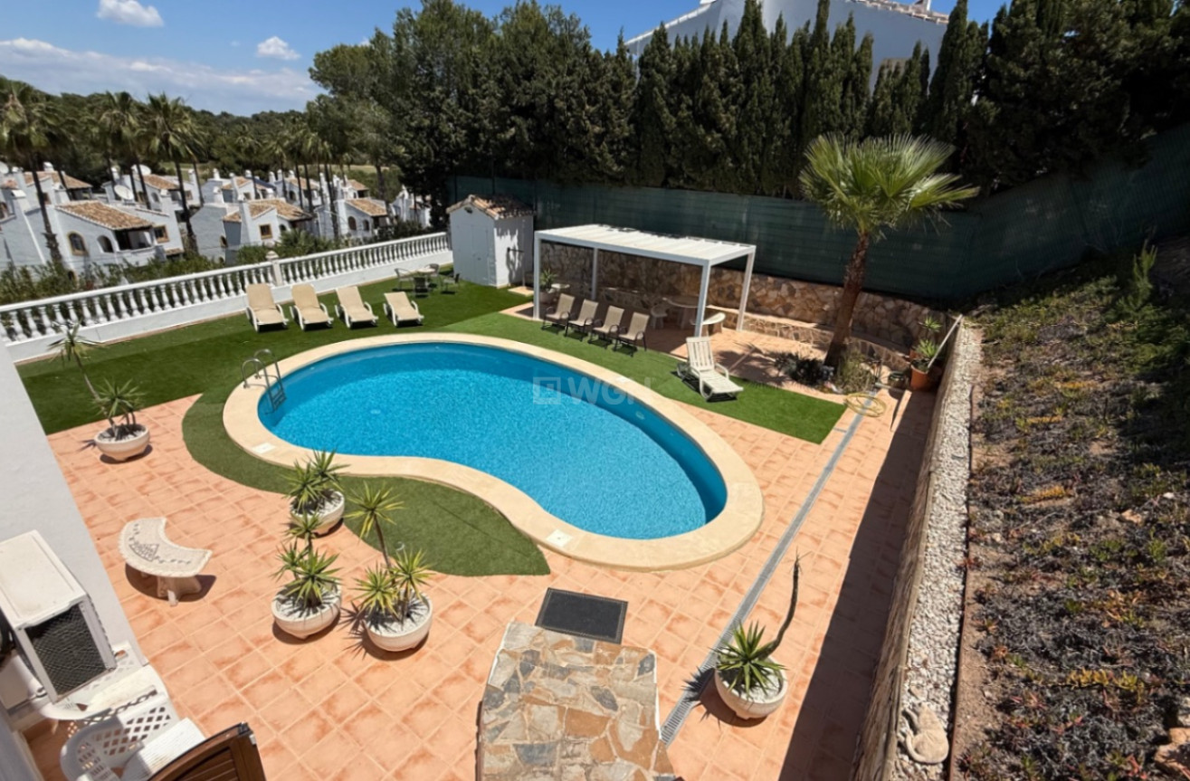 Odsprzedaż - Villa - Orihuela - Inland