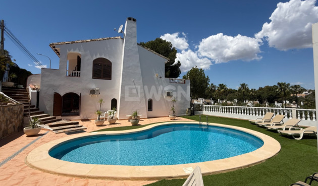 Odsprzedaż - Villa - Orihuela - Inland