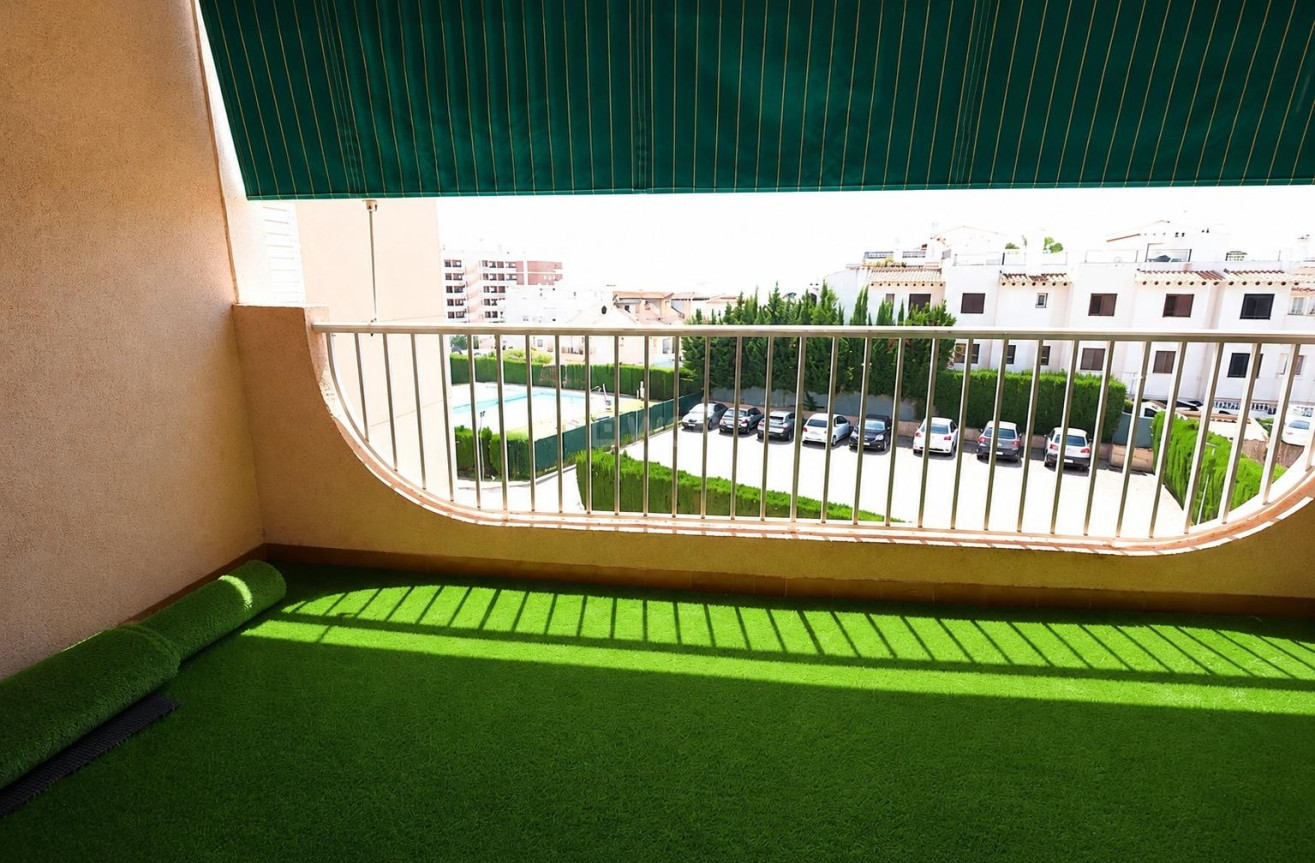 Odsprzedaż - Mieszkanie w bloku - Orihuela Costa - Costa Blanca