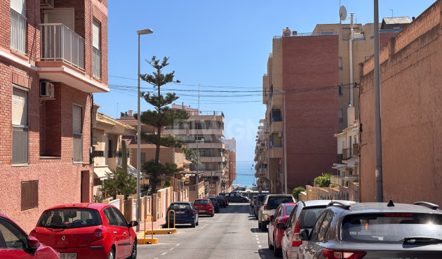 Odsprzedaż - Mieszkanie w bloku - Guardamar del Segura - Costa Blanca