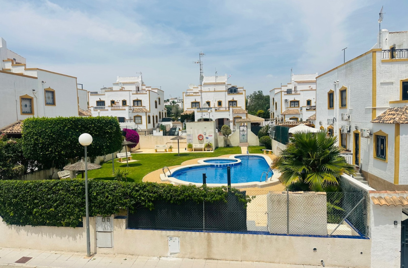 Resale - Townhouse - Orihuela - Inland