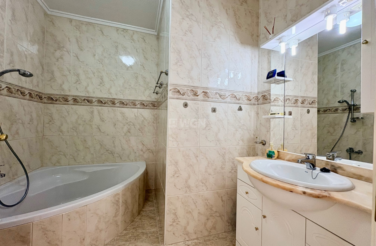 Resale - Townhouse - Rojales - Inland