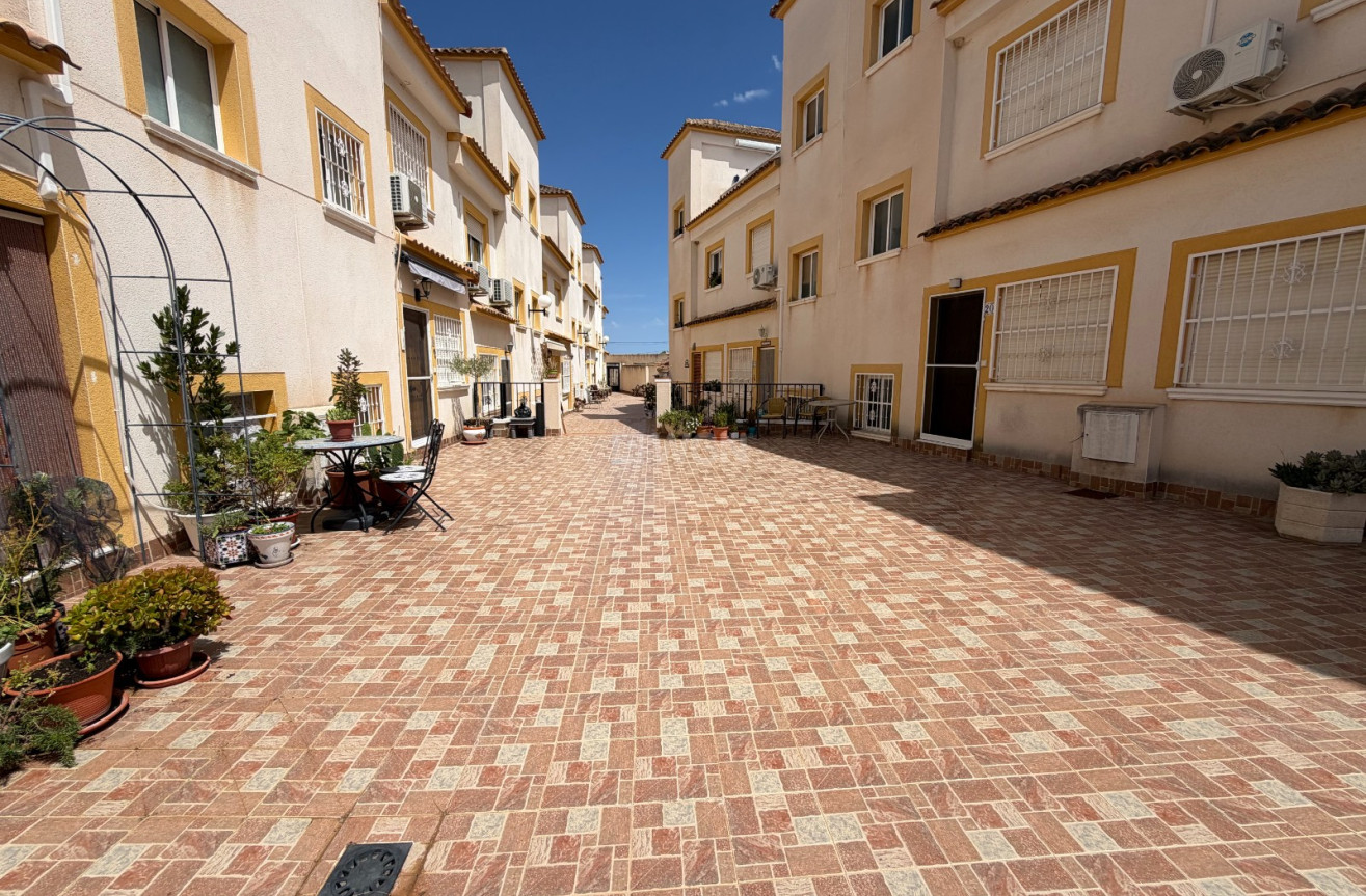 Odsprzedaż - Kamienica - Torremendo - Costa Blanca