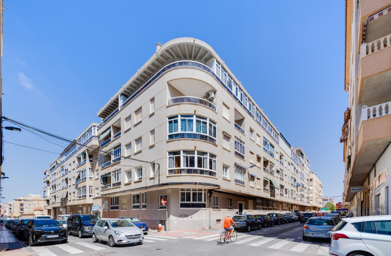 Reventa - Apartamento / piso - Torrevieja - Antonio Machado