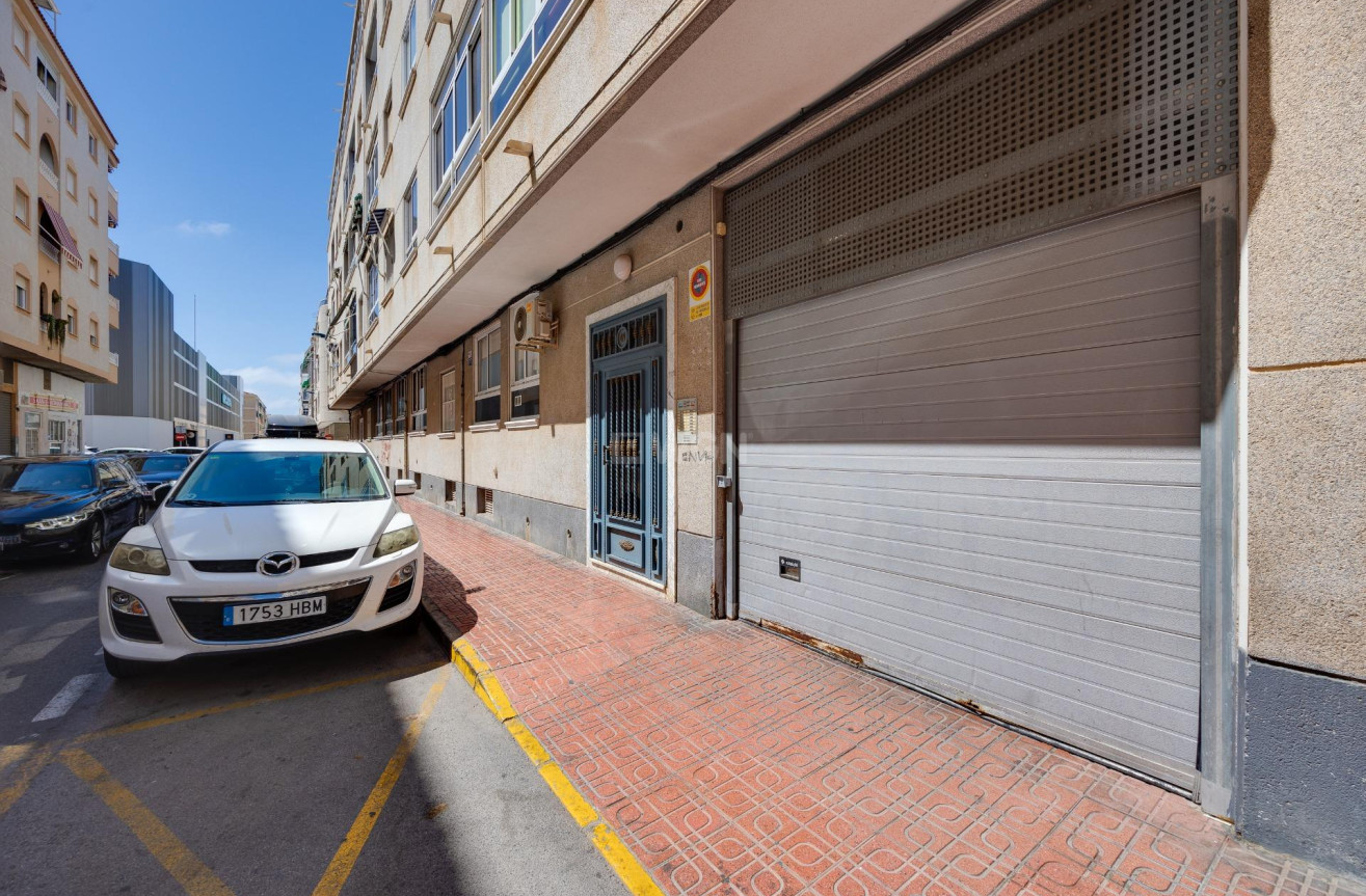 Reventa - Apartamento / piso - Torrevieja - Antonio Machado