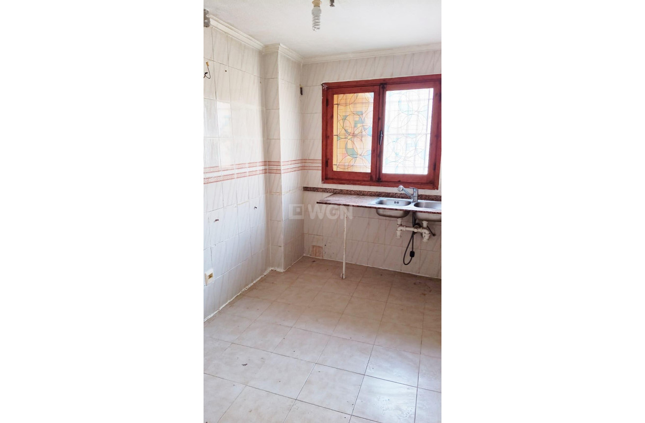 Wiederverkauf - Wohnung - Torrevieja - Centro