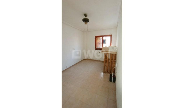 Wiederverkauf - Wohnung - Torrevieja - Centro