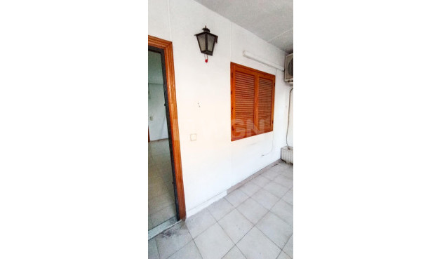 Wiederverkauf - Wohnung - Torrevieja - Centro