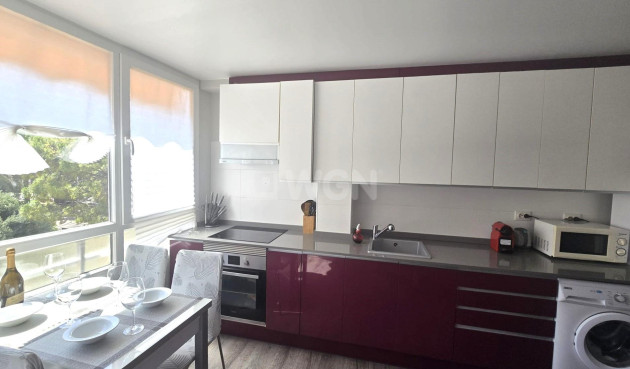 Odsprzedaż - Mieszkanie w bloku - Torrevieja - Playa del Cura