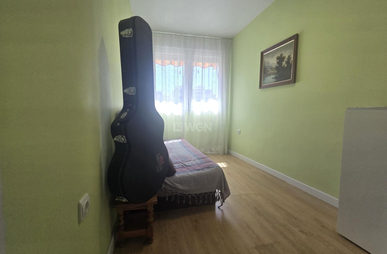 Odsprzedaż - Mieszkanie w bloku - Torrevieja - Playa del Cura