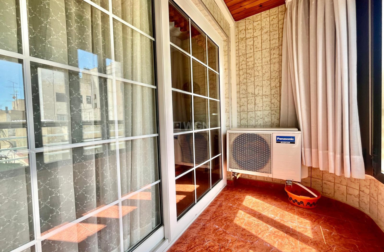 Wiederverkauf - Wohnung - Torrevieja - Centro