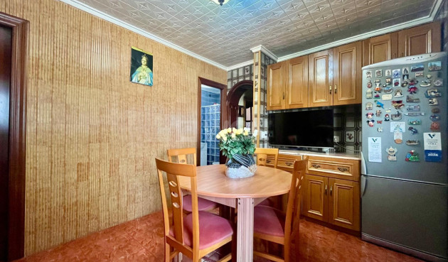 Wiederverkauf - Wohnung - Torrevieja - Centro