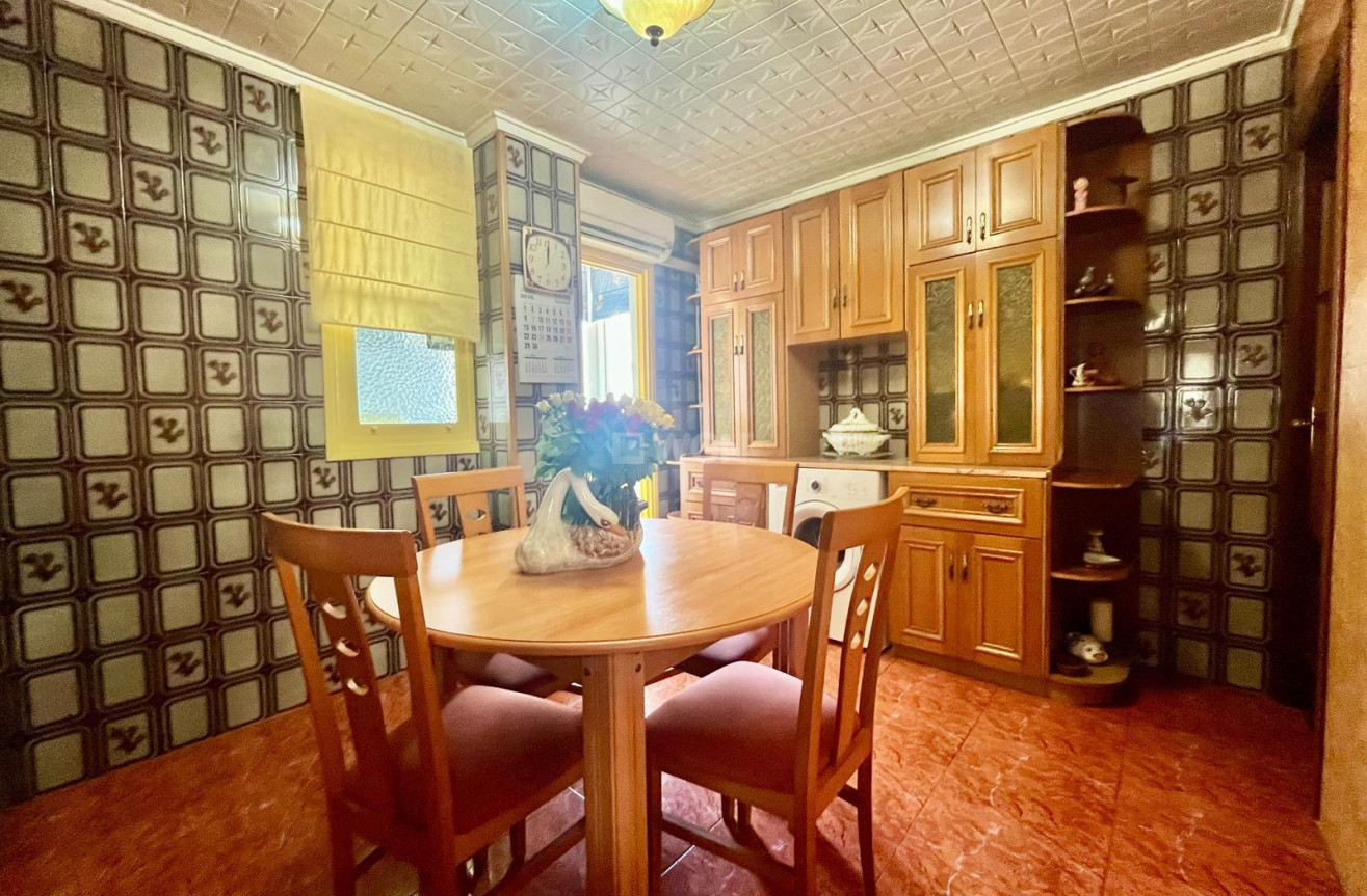 Wiederverkauf - Wohnung - Torrevieja - Centro