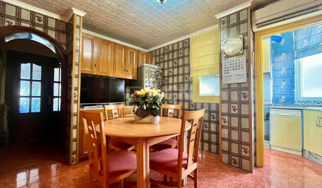 Wiederverkauf - Wohnung - Torrevieja - Centro