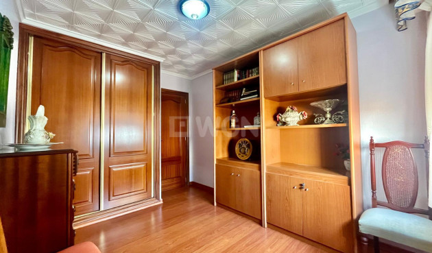 Wiederverkauf - Wohnung - Torrevieja - Centro