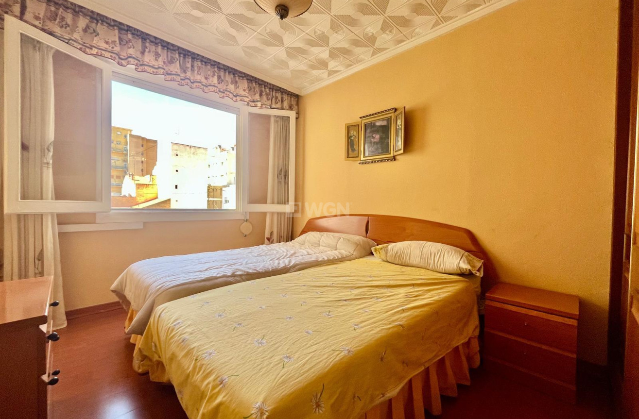 Wiederverkauf - Wohnung - Torrevieja - Centro