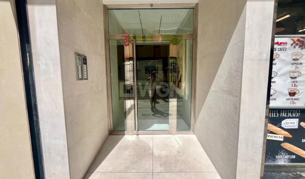 Wiederverkauf - Wohnung - Torrevieja - Centro