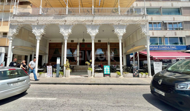 Wiederverkauf - Wohnung - Torrevieja - Centro
