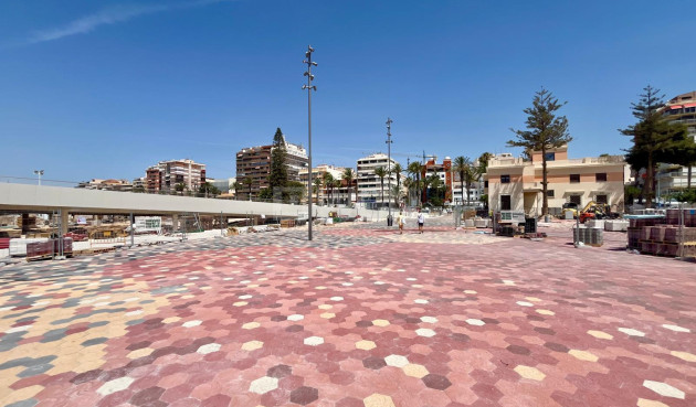 Wiederverkauf - Wohnung - Torrevieja - Centro
