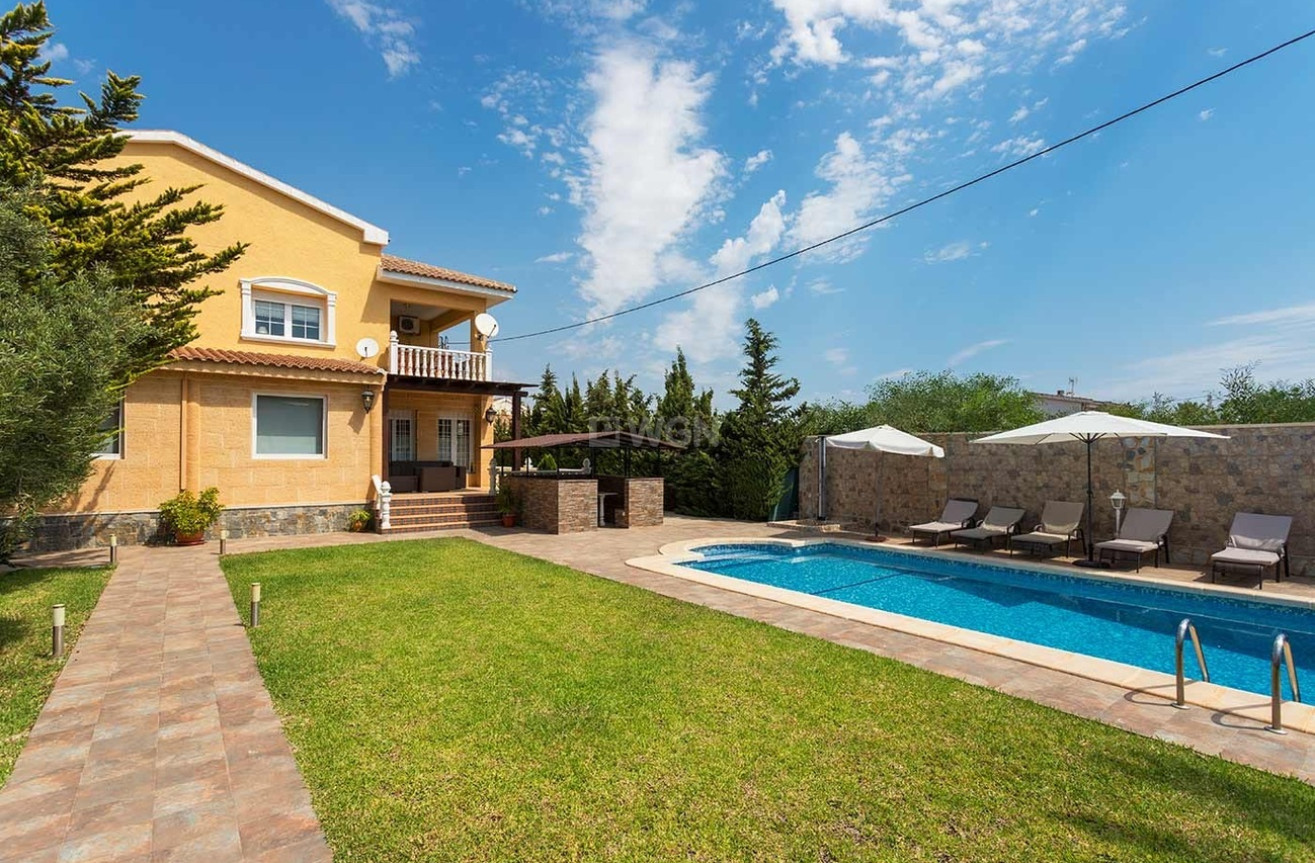 Odsprzedaż - Villa - Orihuela Costa - Costa Blanca